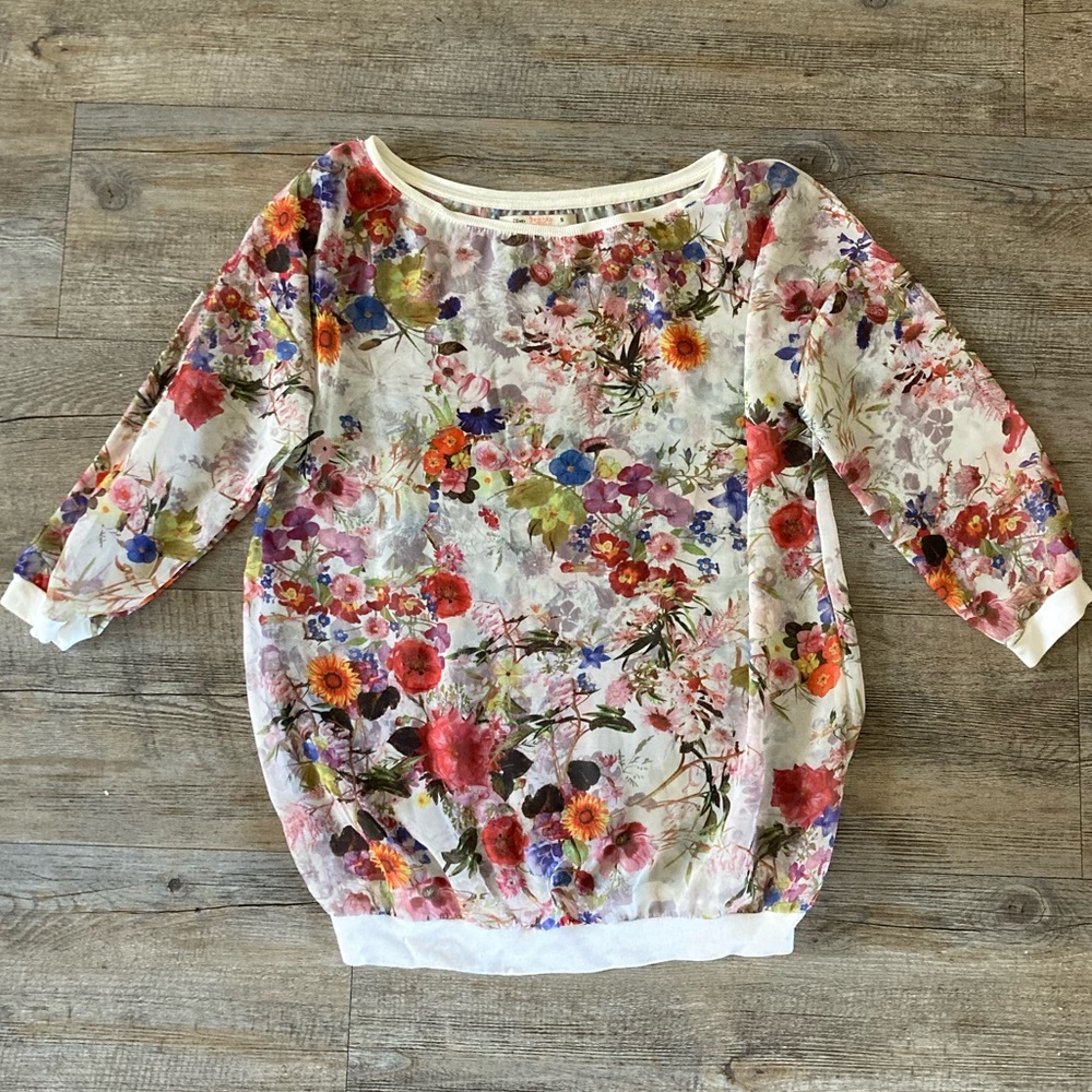 Floral top